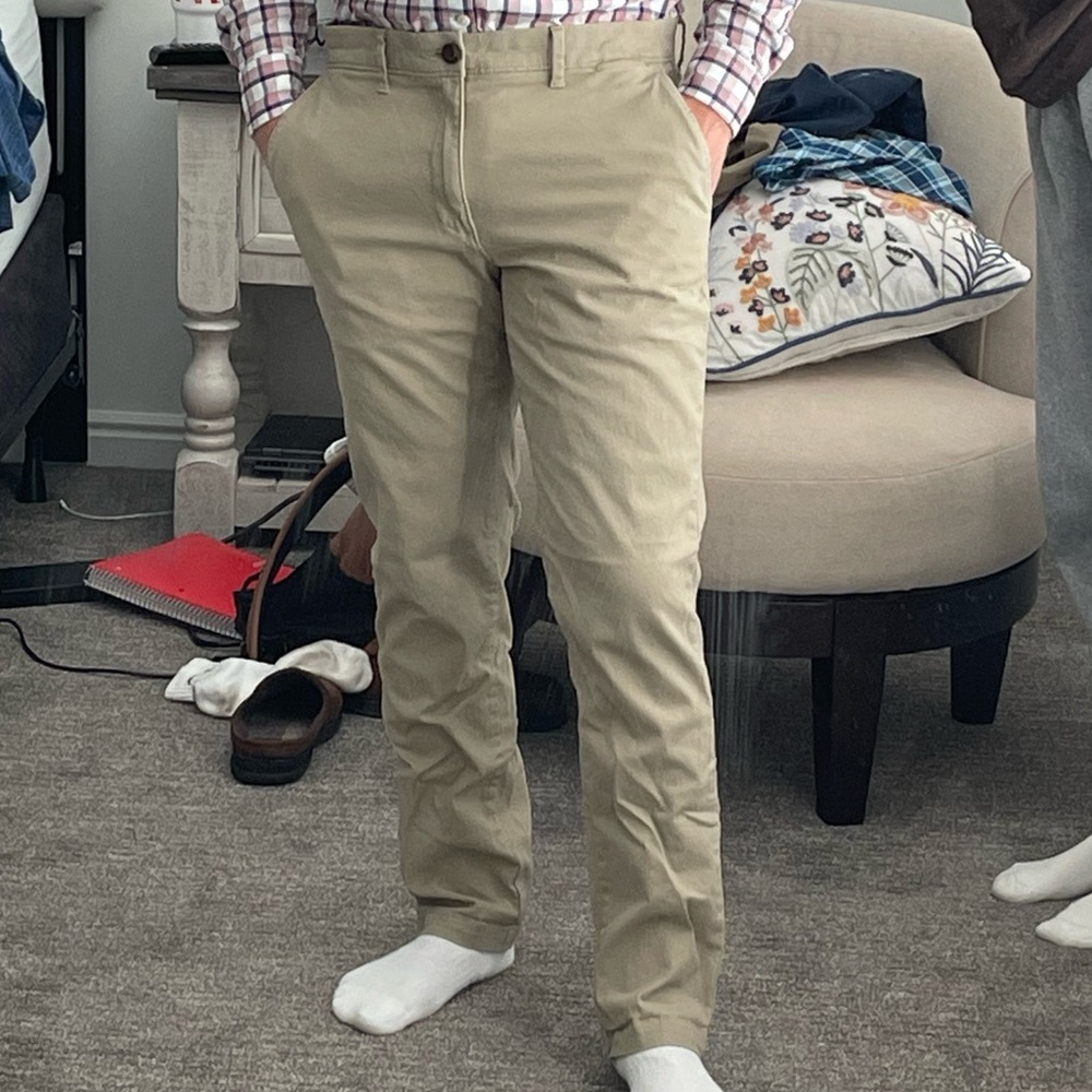 Khaki dress pants Amazon Essentials